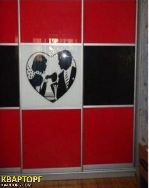 Rent out 2-room apartment. Киев,  Княжий Затон — photo 2