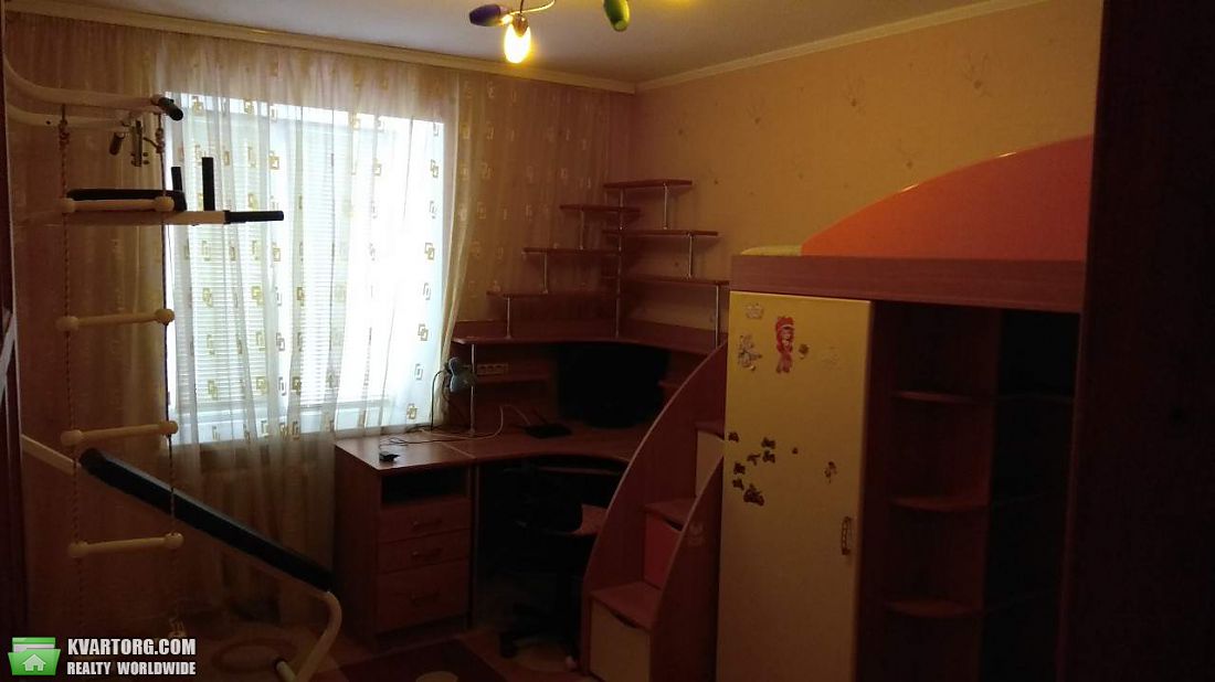 Rent out 3-room apartment. Киев, Вильямса — photo 4