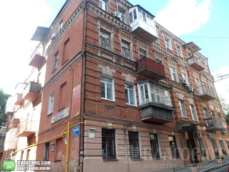 Sell 2-room apartment. Киев, Михайловский пер — photo 1