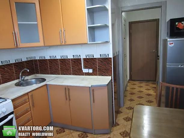 Rent out 1-room apartment. Киев,  Декабристов — photo 3