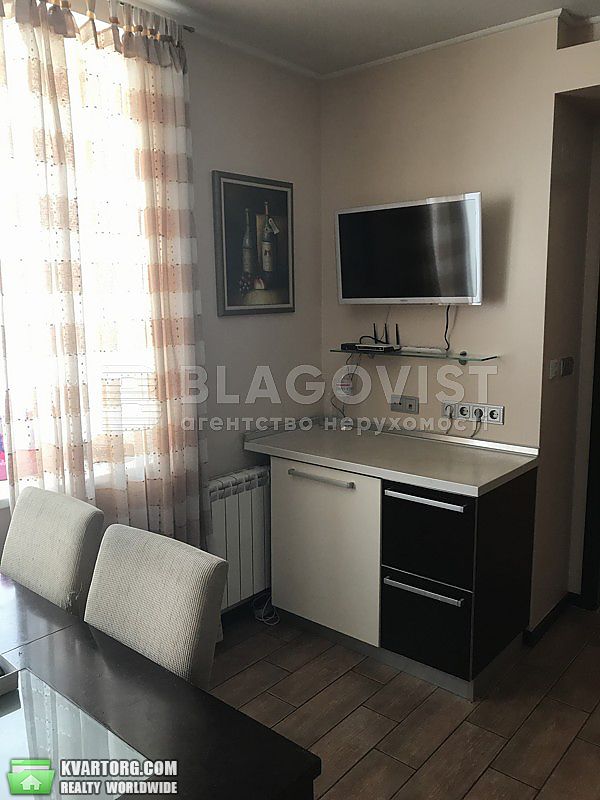 Rent out 4-room apartment. Киев, Амосова — photo 6