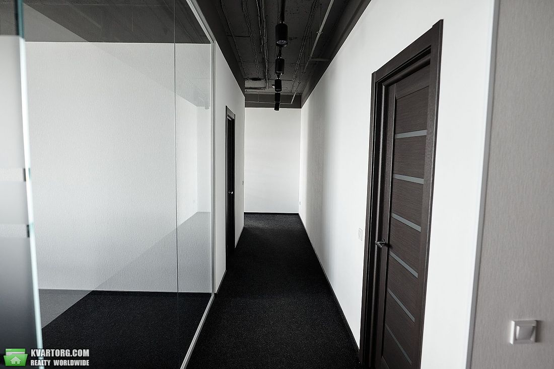 Rent out office. Киев, Кловский спуск — photo 7