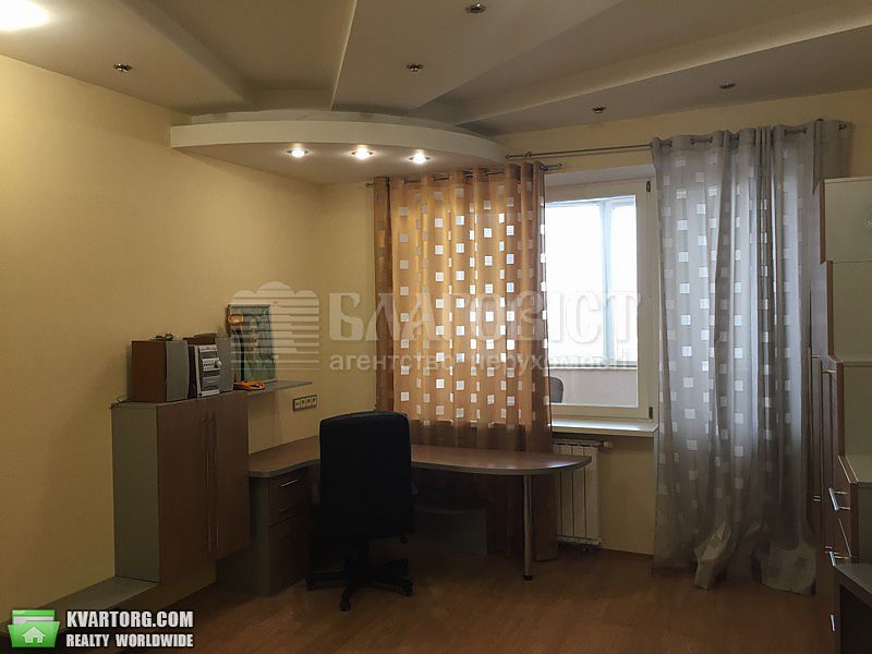 Rent out 3-room apartment. Киев,  Героев Сталинграда пр — photo 2