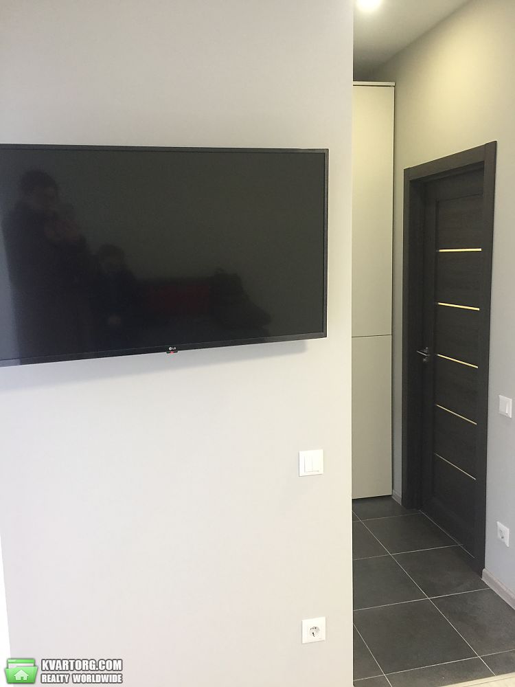 Sell 1-room apartment. Киев,  Садовая Осокорки — photo 3