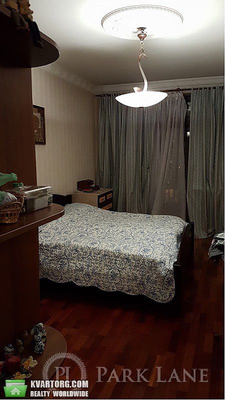Sell 3-room apartment. Киев,  Белорусская — photo 2