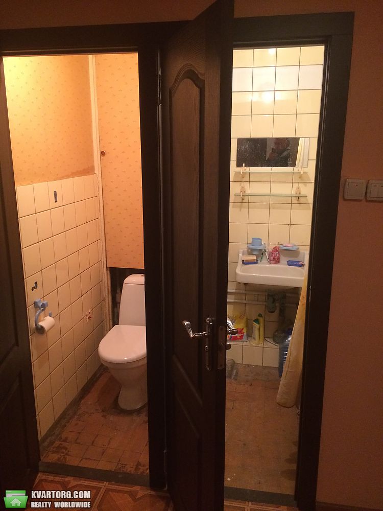 Rent out 2-room apartment. Киев,  Богатырская — photo 8