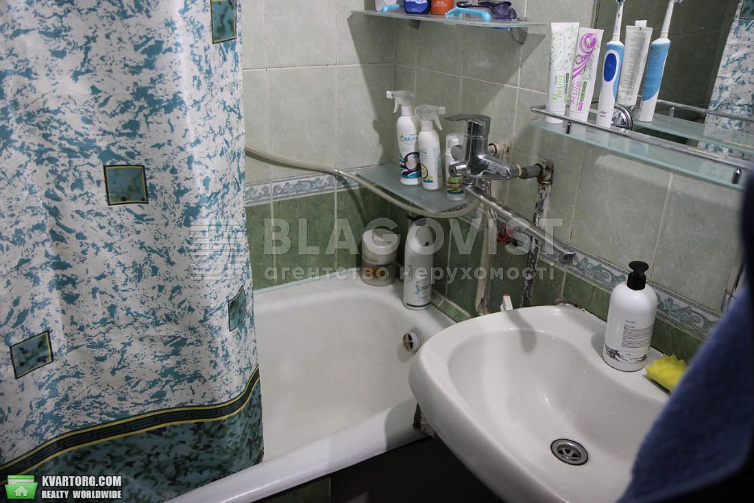 Sell 3-room apartment. Киев,  Харьковское шоссе — photo 8