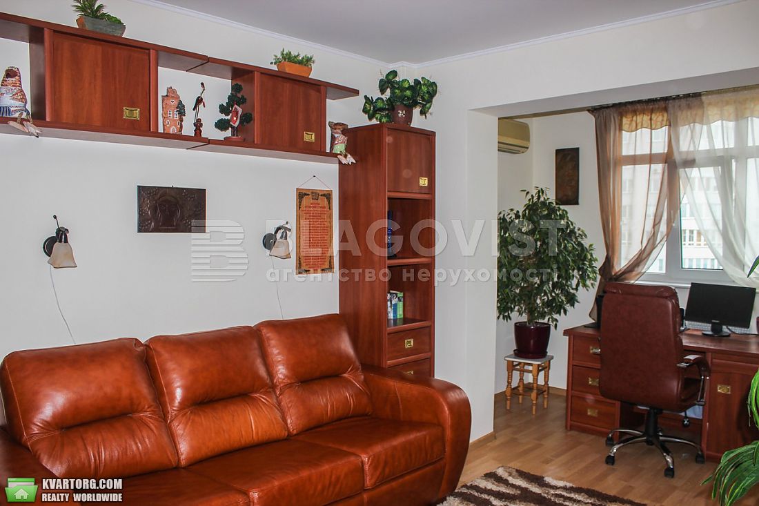 Sell 3-room apartment. Киев,  Гришко — photo 1