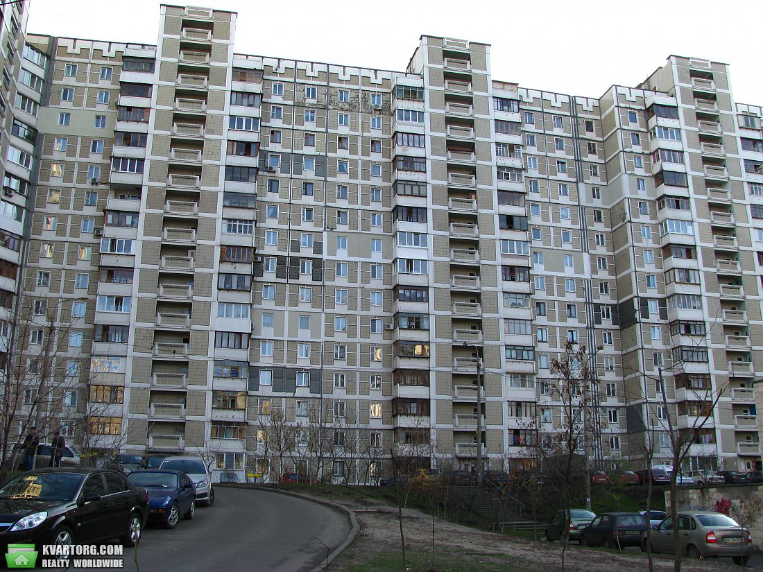 Sell 3-room apartment. Киев,  Срибнокильская — photo 1