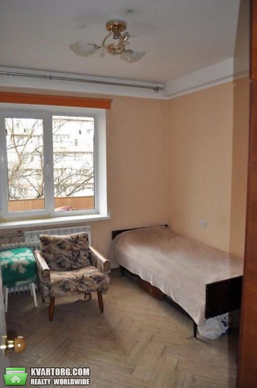 Sell 3-room apartment. Киев,  Зодчих — photo 7