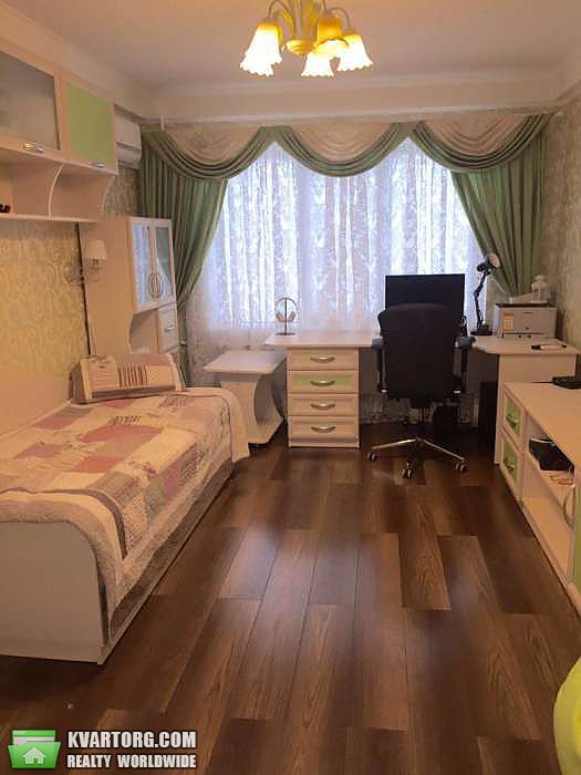 Sell 3-room apartment. Киев,  Бажова — photo 3