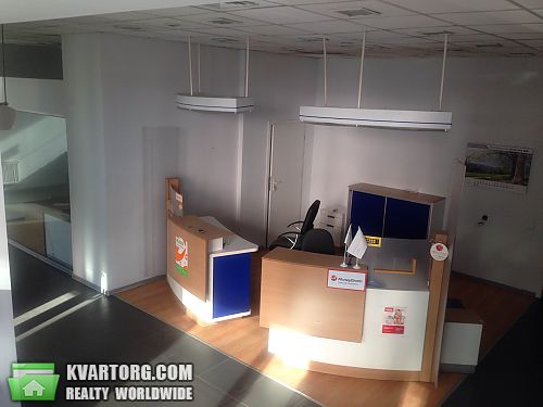 Rent out shop. Киев, Соломенская — photo 2