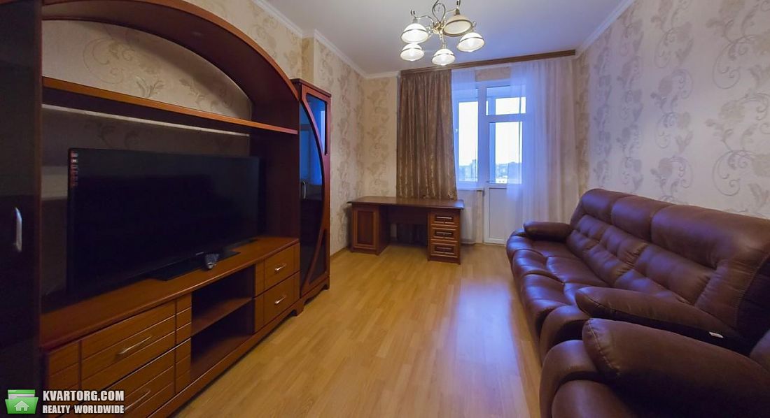 Rent out 2-room apartment. Киев,  Барбюса — photo 1