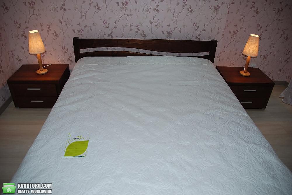Rent out 2-room apartment. Киев,  Феодосийская — photo 2