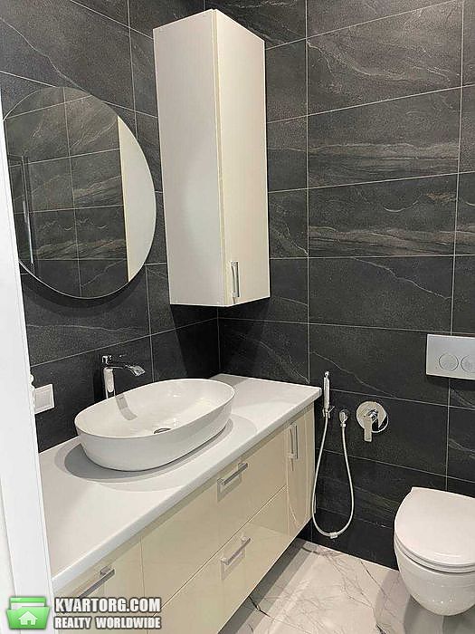 Rent out 2-room apartment. Киев, Тютюнника — photo 8