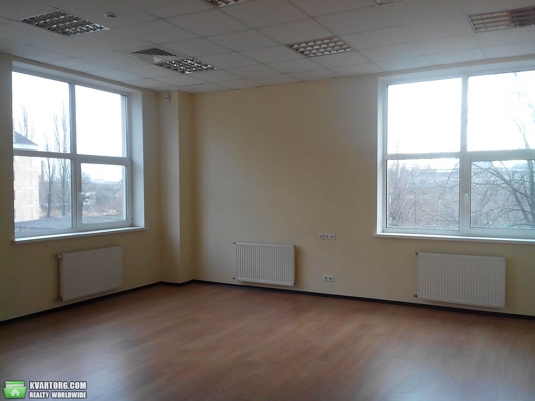 Rent out office. Киев,  Мельникова — photo 1