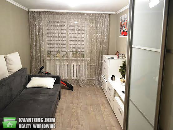 Sell 3-room apartment. Киев,  Курская — photo 1