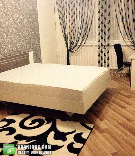 Rent out 1-room apartment. Киев,  Феодосийская — photo 4