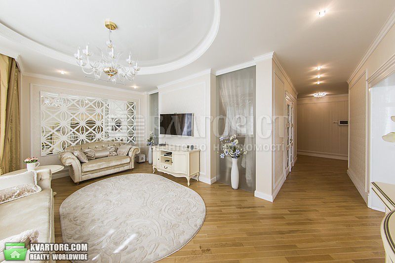 Rent out 3-room apartment. Киев,  Барбюса — photo 2