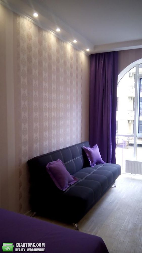Rent out 1-room apartment. Одесса, Французский бульвар — photo 2