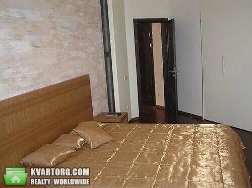 Rent out 3-room apartment. Киев,  Щорса — photo 3
