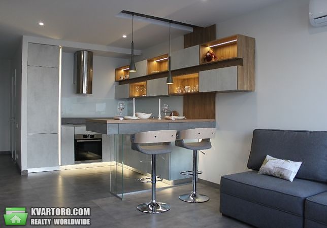 Sell 2-room apartment. Киев,  Конева — photo 1