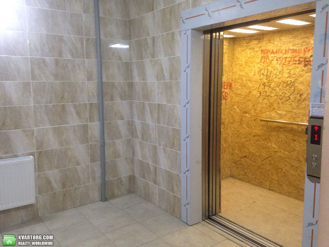 Rent out 1-room apartment. Киев,  Ясиноватский пер — photo 9