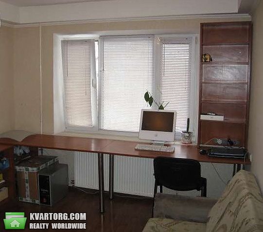 Sell 2-room apartment. Киев,  Курбаса — photo 1