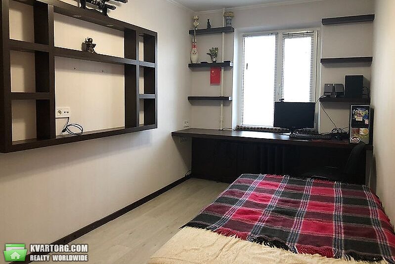 Sell 3-room apartment. Киев,  Порика — photo 3
