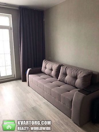 Rent out 1-room apartment. Киев,  Крейсера Авроры — photo 1