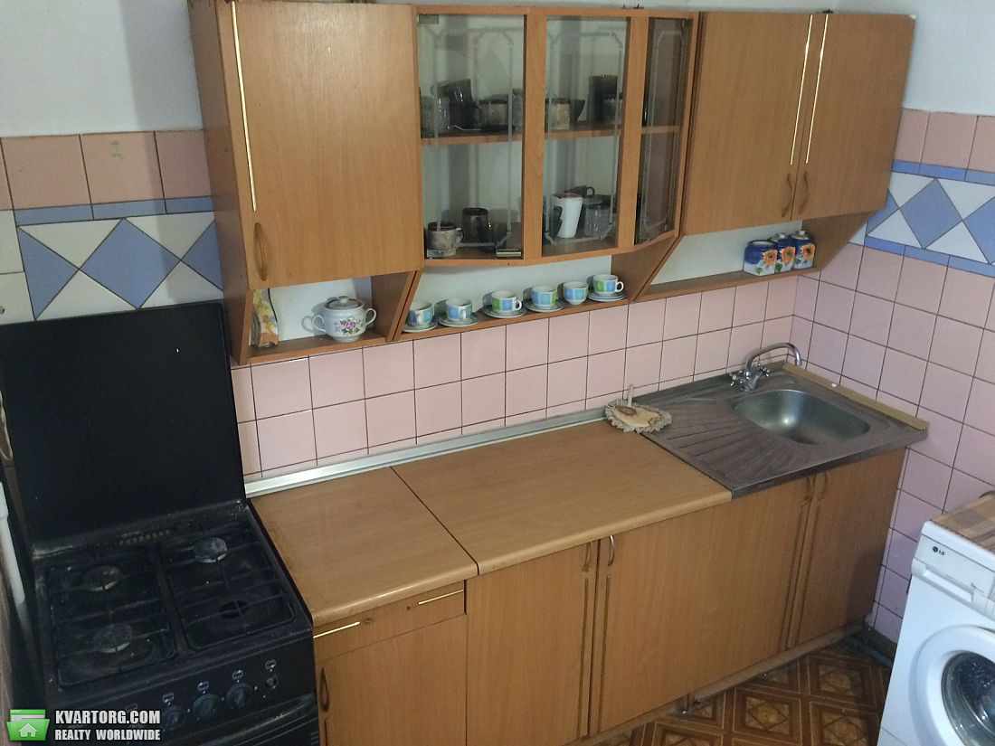 Rent out 2-room apartment. Киев,  Героев Сталинграда пр — photo 3