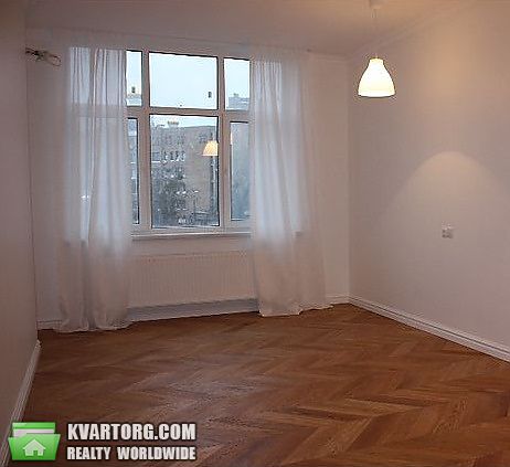 Sell 3-room apartment. Киев, Глубочицкая — photo 1