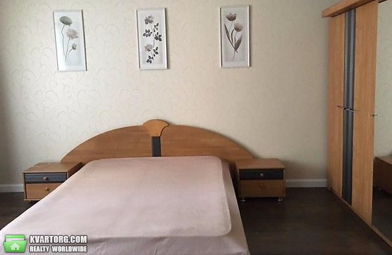 Rent out 2-room apartment. Киев,  Драгомирова — photo 4