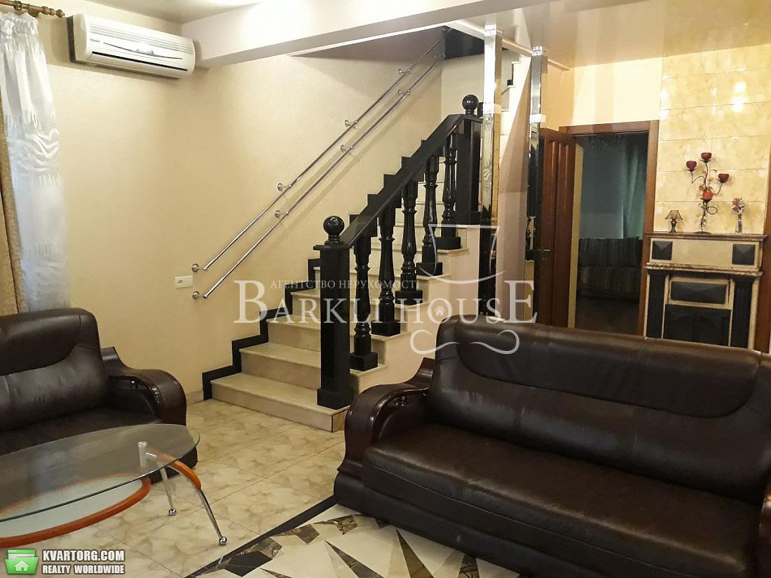 Rent out house. Киев,  Богатырская — photo 2