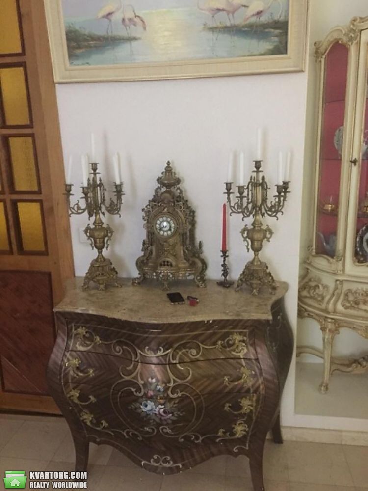 Rent out 3-room apartment. Киев,  Гончара — photo 9