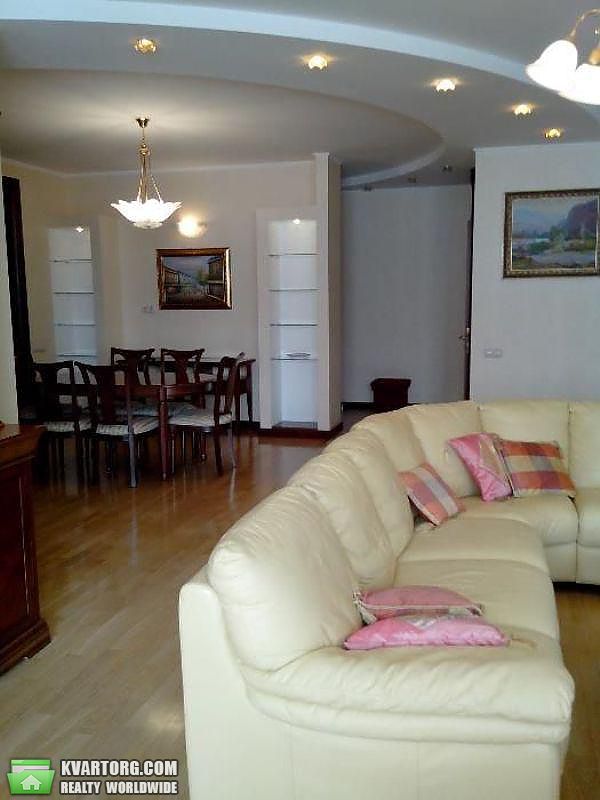 Rent out 3-room apartment. Киев,  Ярославов Вал — photo 2