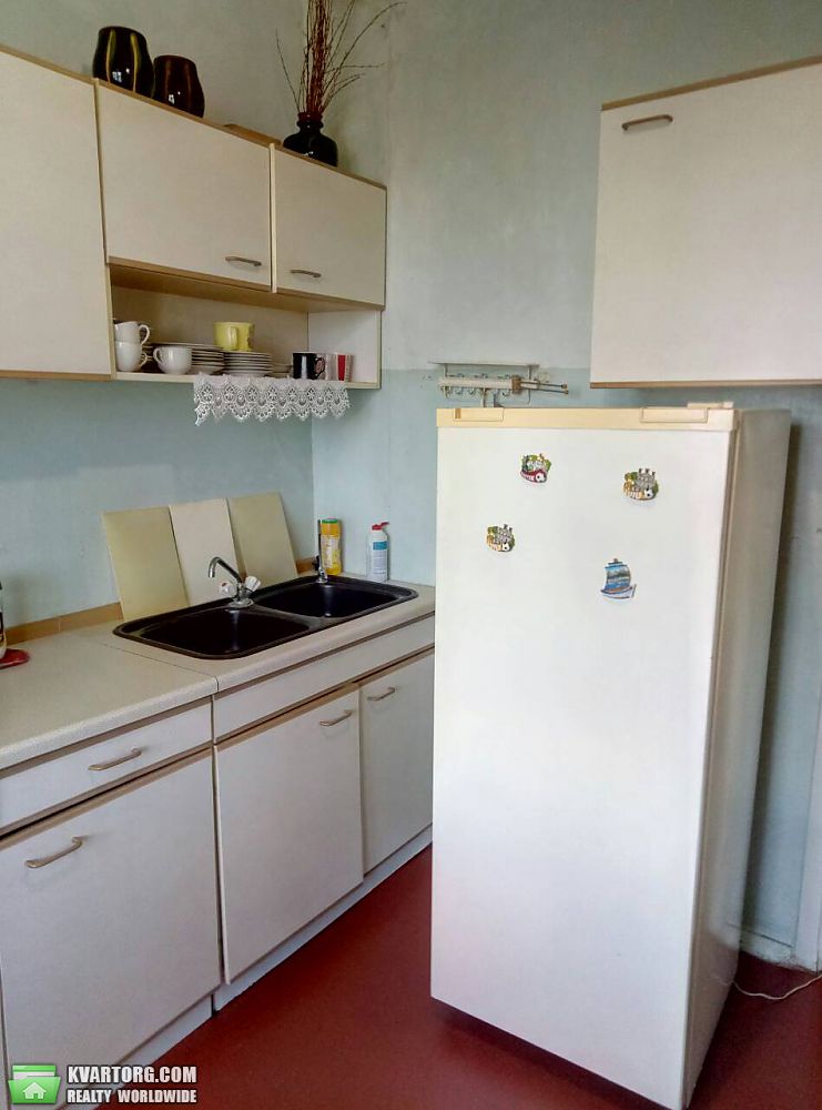 Rent out 1-room apartment. Киев, Драйзера — photo 5