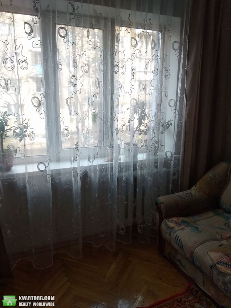 Rent out 2-room apartment. Киев, Л-Вольгемут — photo 2