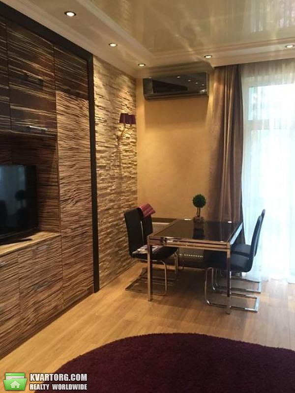 Rent out 3-room apartment. Киев, Назаровская — photo 2