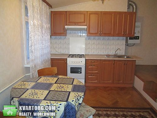 Rent out house. Киев, Баумана — photo 1