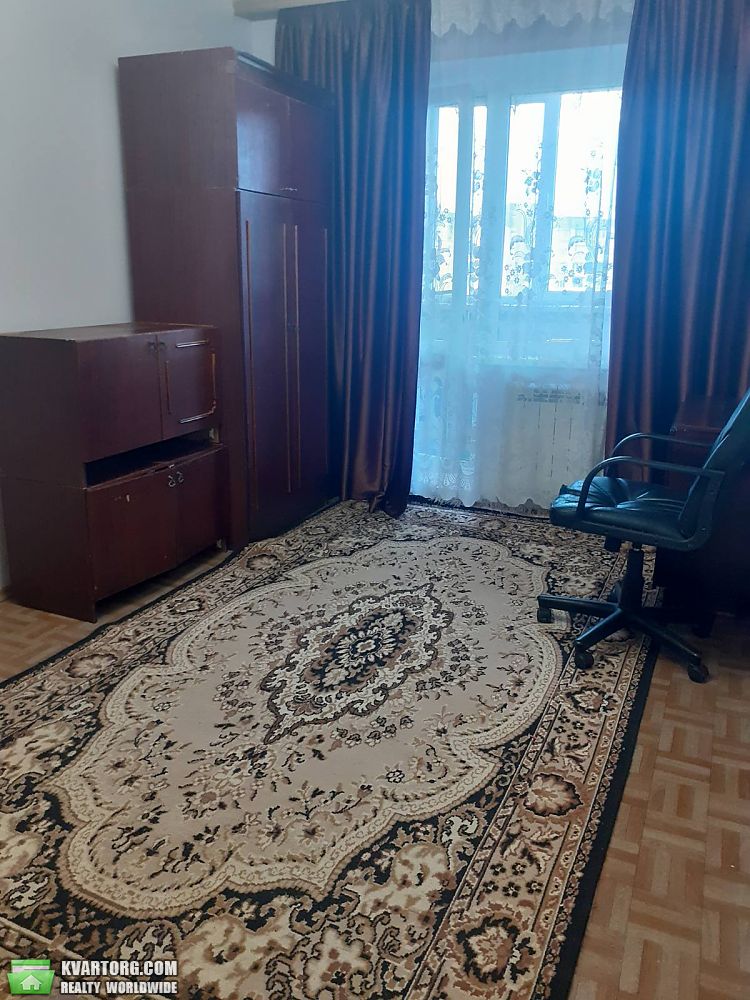 Rent out 1-room apartment. Киев,  Лисковская — photo 4