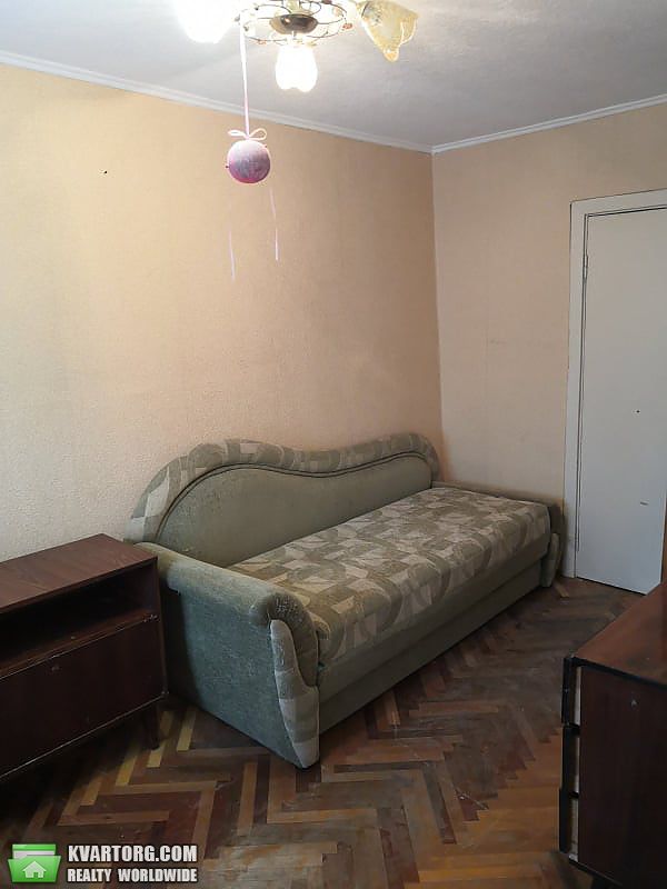 Rent out 2-room apartment. Киев,  Отрадный пр — photo 1