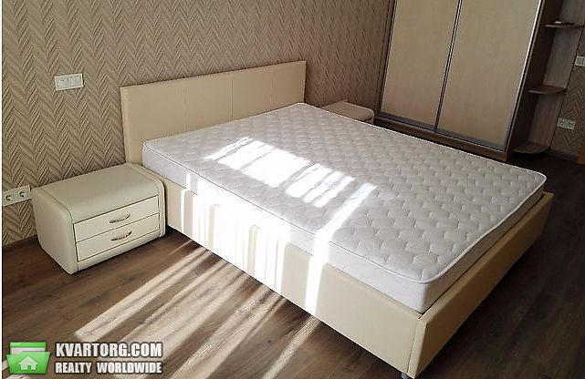 Rent out 2-room apartment. Киев,  Драгомирова — photo 7