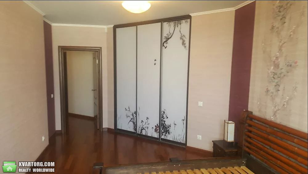 Sell 3-room apartment. Киев,  Срибнокильская — photo 3