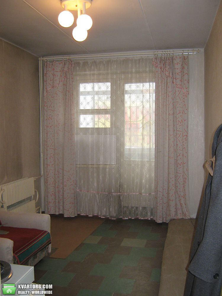 Sell 2-room apartment. Днепропетровск, ж/м Тополь-2 — photo 4