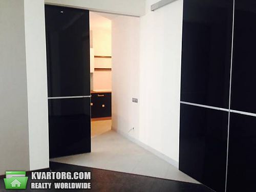 Sell 2-room apartment. Киев,  Драгомирова — photo 2