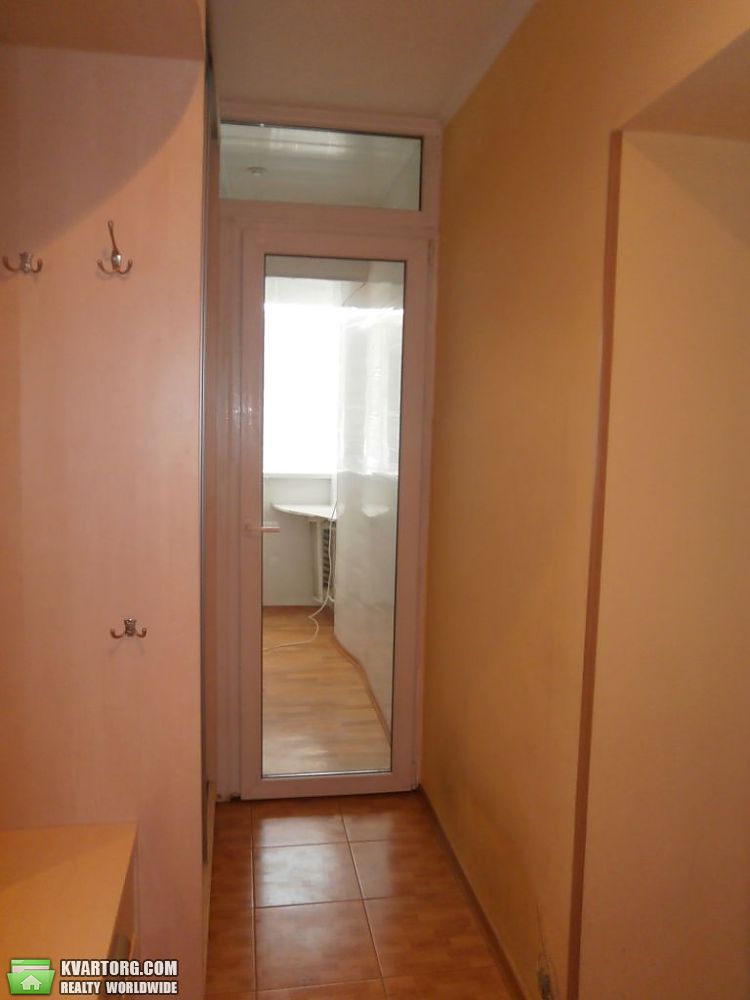 Sell 3-room apartment. Киев,  Светлицкого — photo 2