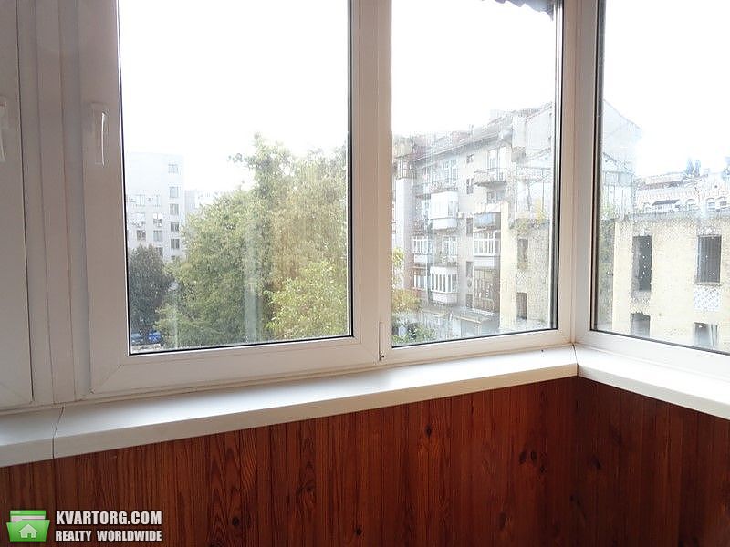 Rent out 2-room apartment. Киев,  Большая Васильковская — photo 10