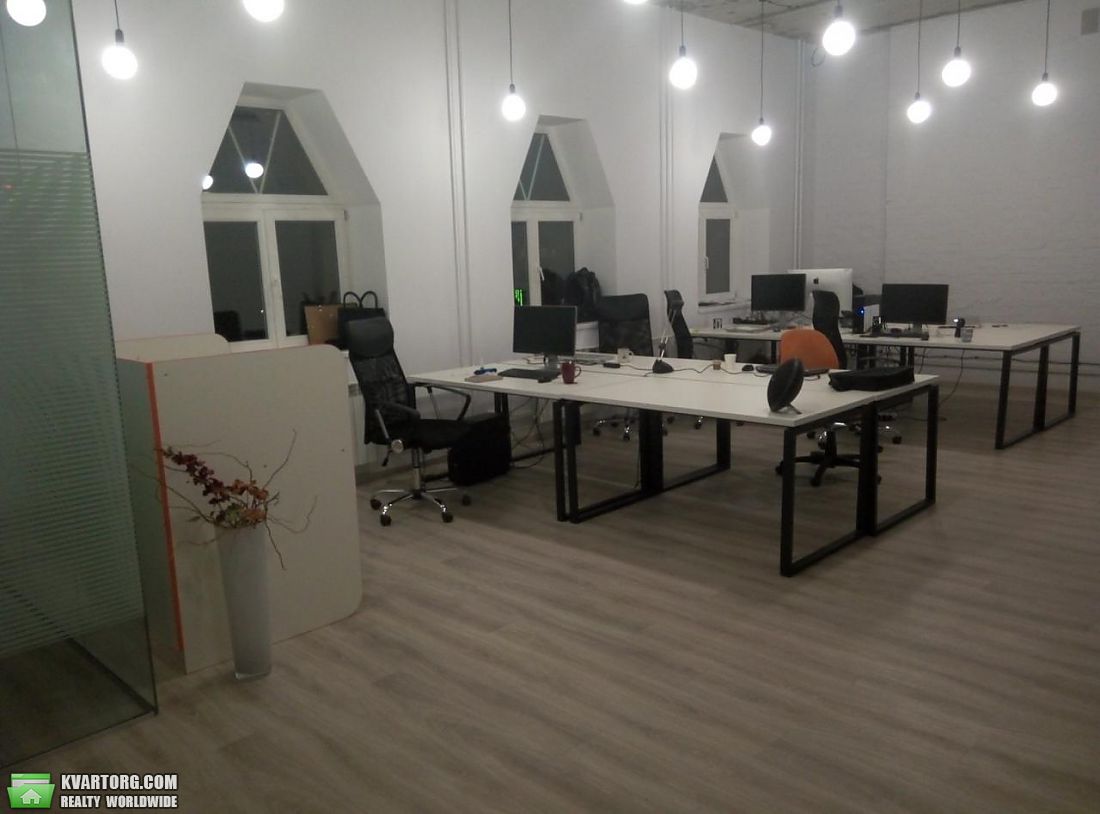 Rent out office. Киев, кожемяцкая — photo 1