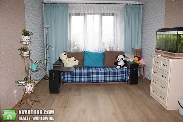Sell 3-room apartment. Киев,  Вербицкого — photo 1